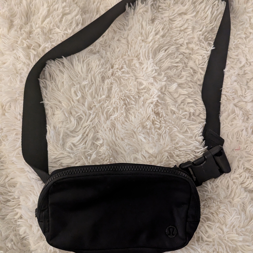 lululemon athletica Black Belt Bag for Men